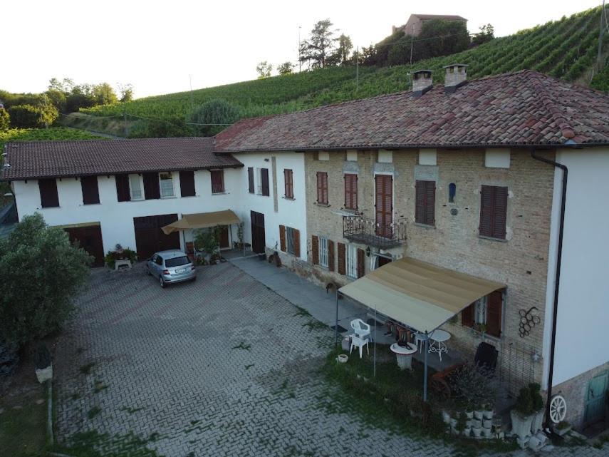 Cascina Cantaret Agriturismo San Marzano Oliveto Ngoại thất bức ảnh